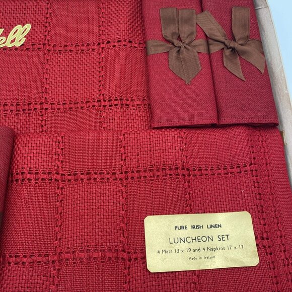 Vintage Liddell Irish Linen Napkins and Place Mats Red NEW Made Ireland Table - Picture 5 of 6